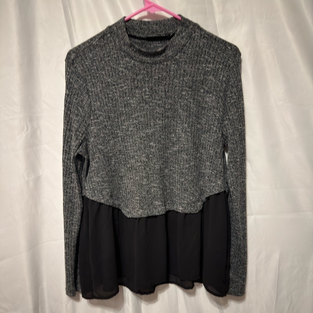 Doe & Rae Mixed Material Top Size Large